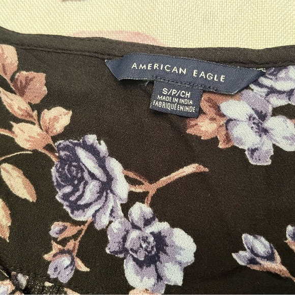 American Eagle bodysuit Floral Black Women's Top size small - Picture 5 of 9